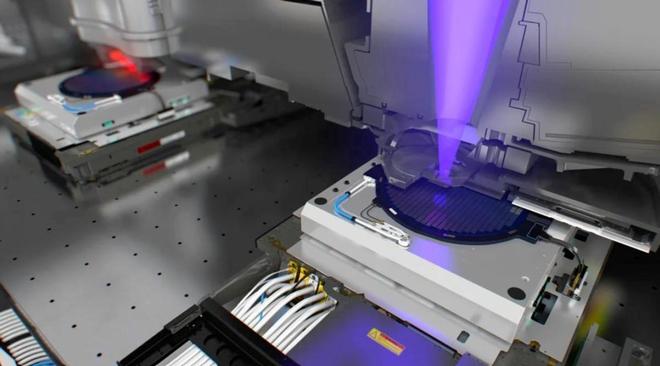 国产光刻呼之欲出！哈工大光刻光源技术获奖未来是EUV的天下？(图9)